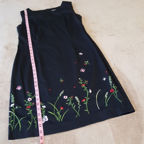 Danny & Nicole Sleeveless Dress. Size 8. - Picture 6 of 8